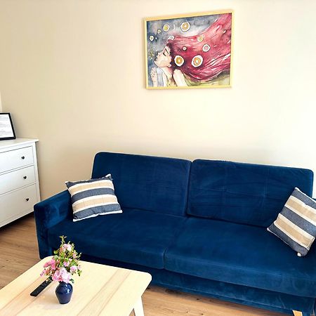 Apartament Akacja Centrum Rzeszow Bagian luar foto